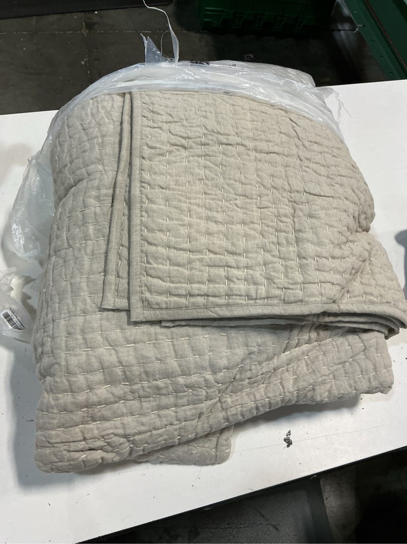 Condition photo showing Good Condition for quince european linen cotton stitch quilt set, king/cal king, natural