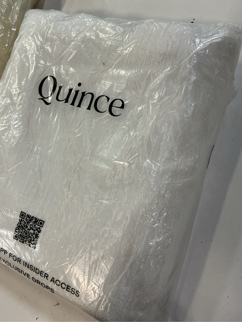 Condition photo showing Good Condition for quince slub lining curtain 48x84 white