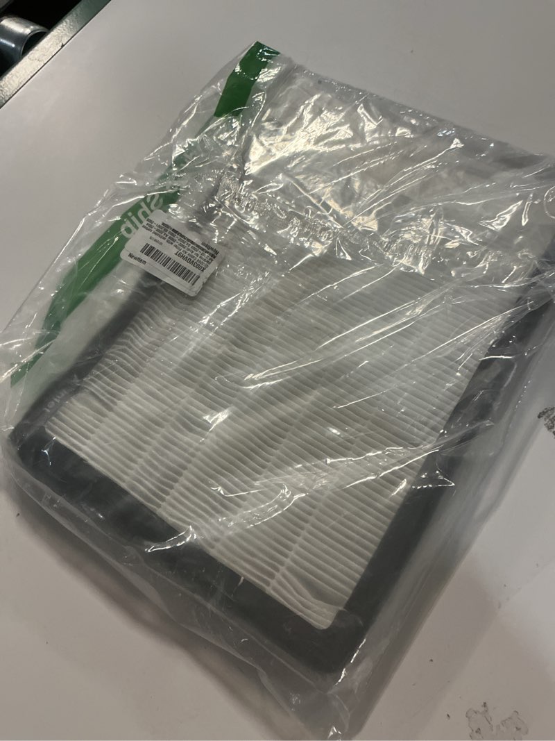 Condition photo showing Good Condition for CF3204 Cabin Air Filter with activated carbon particle for Audi:2002-2009 A4,2000-2004 A6,2002-2009 S4,2002-2003 S6,2001-2005 Allroad,2007-2008 RS4,2003-2004 RS6.4B0819439B,0422033,058133843. 8" x 11.8" x 1.2"