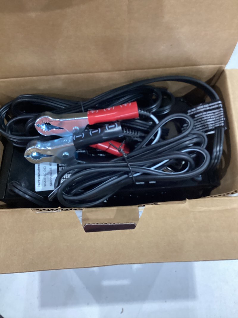 Condition photo showing Good Condition for schumacher automatic 120 v 8 amps battery charger