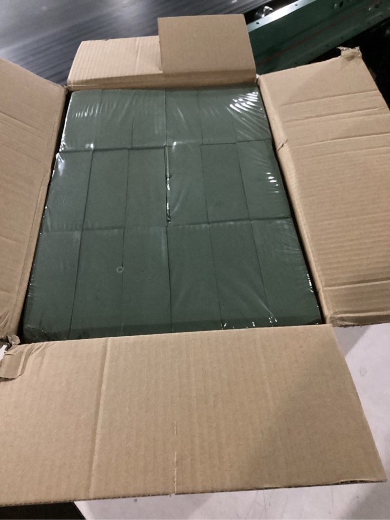 Condition photo showing New/Like New for 36 Packs Floral Foam Blocks Wet & Dry Floral Foam Bricks 5.5x3.1x1.8 Inch Flower Arranging Kit for Fresh and Artificial Flowers Florist Foam Blocks for Wedding Home Decor