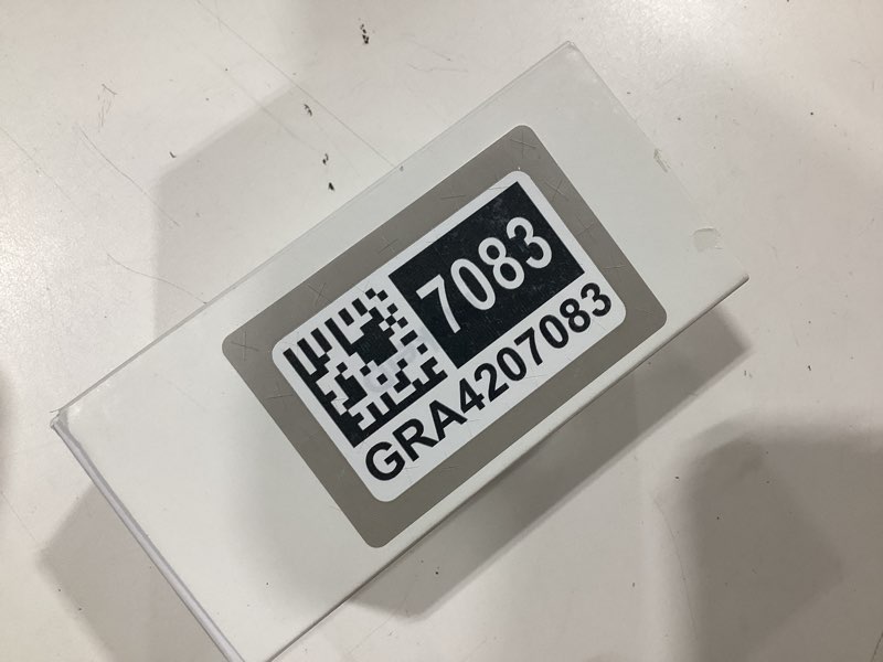 https://lotting-media.assets.bidfta.com/lotting_9463155f-f541-4294-a690-93a11b31e106