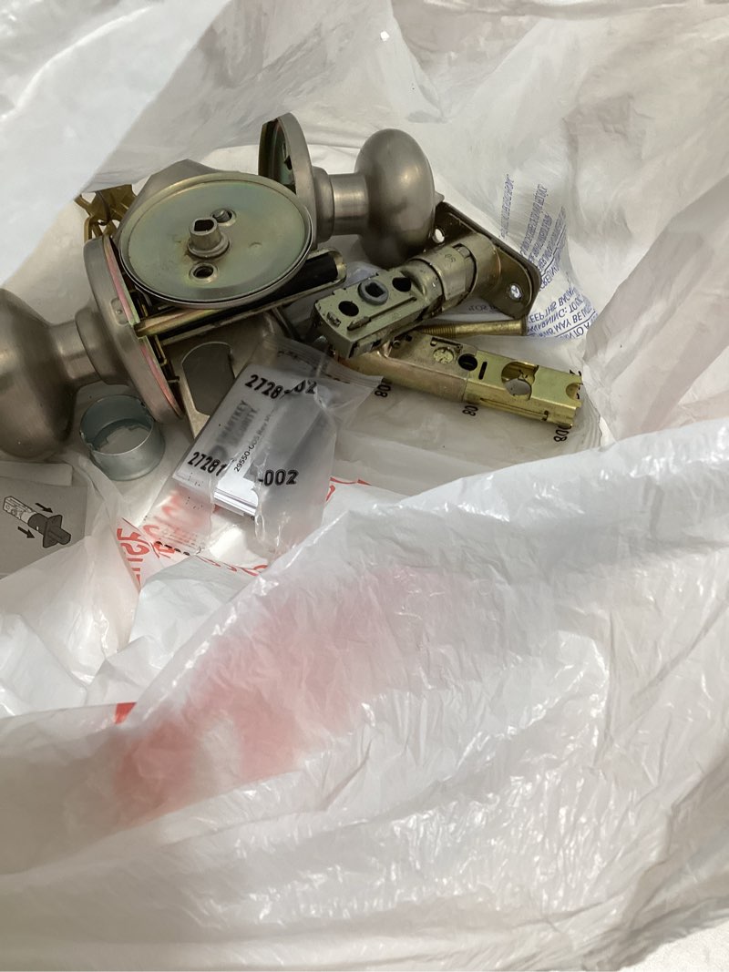 kwikset cove satin nickel exterior single-cylinder deadbolt and keyed entry door knob combo