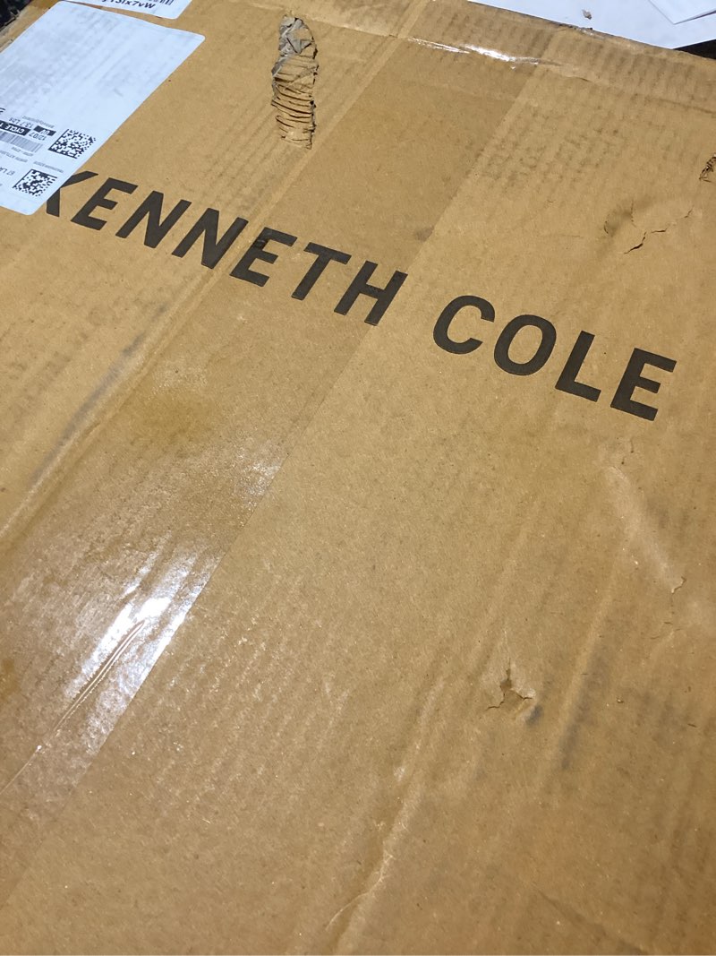 Condition photo showing New/Like New for Kenneth Cole REACTION Flying Axis Collection Lightweight Hardside Expandable 8-Wheel Spinner Luggage, Lavender, 28-Inch Checked Lavender 28-Inch Checked