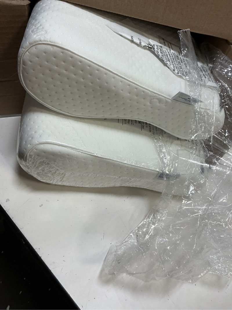 Condition photo showing Good Condition for tempur-pedic, standard tempur-neck pillow, medium profile-2-pack, white 2 count medium profile 2