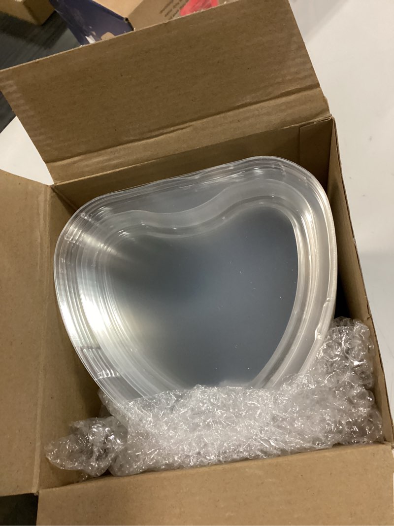 Condition photo showing Good Condition for Hushee 36 Pcs 15 oz Valentine's Day Heart Shaped Cake Pan with Lid 6.3 Inch Aluminum Foil Disposable Cupcake Baking Pan Heart Food Packing Muffin Tin Liner Pudding Cooking Cup for Mother's Day 36 6.3 Inch