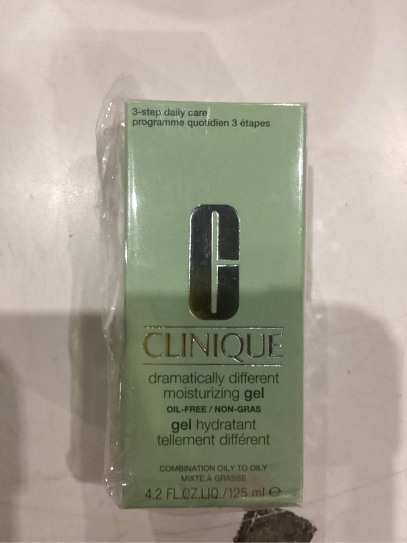 Condition photo showing New/Like New for clinique 3-step dramatically different moisturizing oil free gel for combination oily to oily skin types