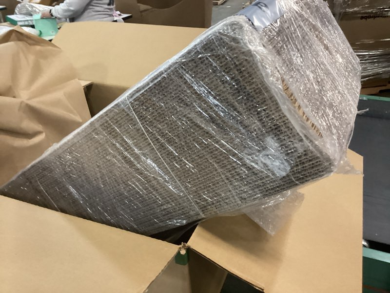 Condition photo showing Good Condition for ((Similar))Amazon Basics Cardboard Moving Boxes, 20 Pack, Medium, Brown, 18\" x 14\" x 12\" Medium 25 Pack