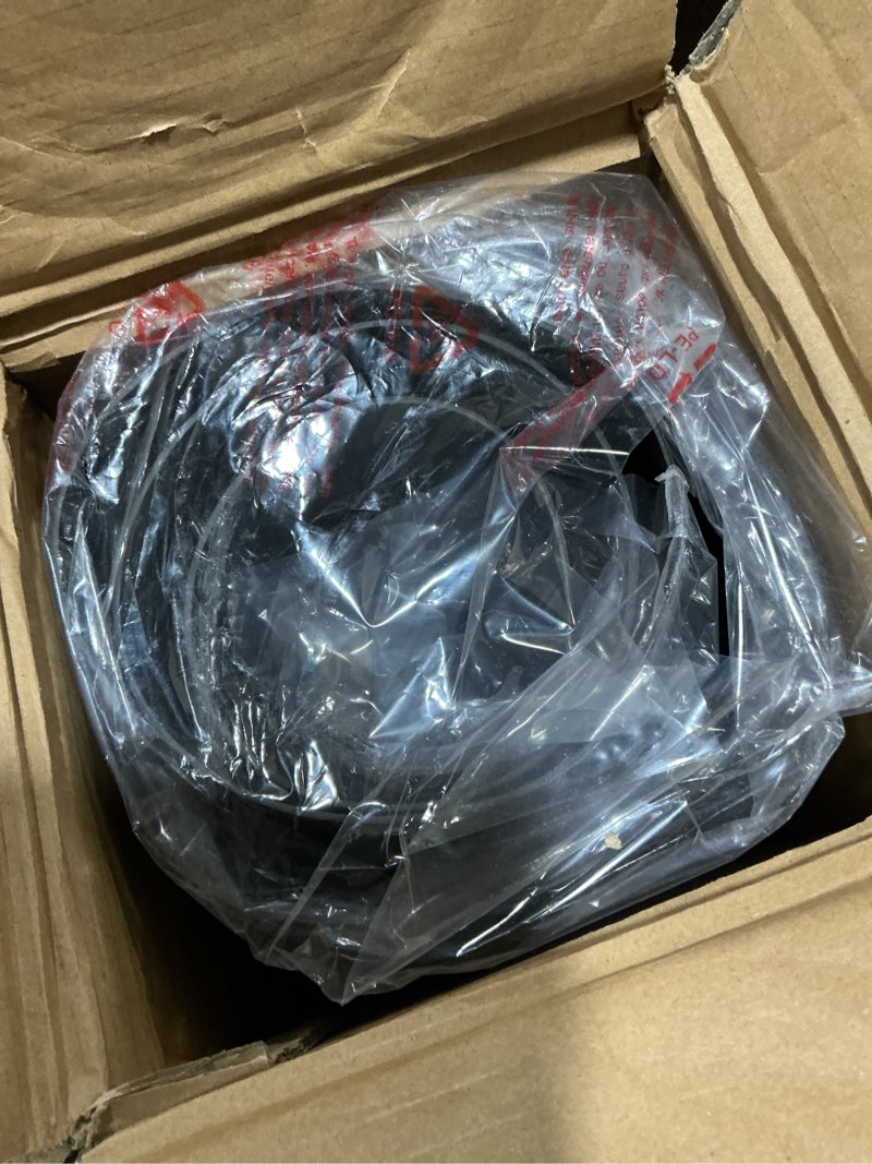 Condition photo showing Good Condition for barber salon chair mat - 3x5 anti-fatigue salon floor mat - black semi-circle - 5/8" thick 60"l x 36"w x 0.6"th