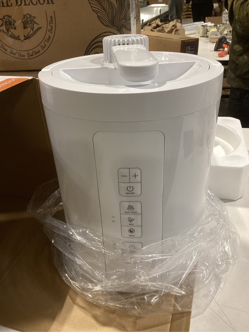 Condition photo showing Good Condition for 3L Stainless Steel Humidifier for Bedroom, Warm Mist Humidifiers Easy Clean, Steam Humidifier for Living Room, Whisper-Quiet and Filterless, with Sleep Mode and Timer, Auto-off Setting