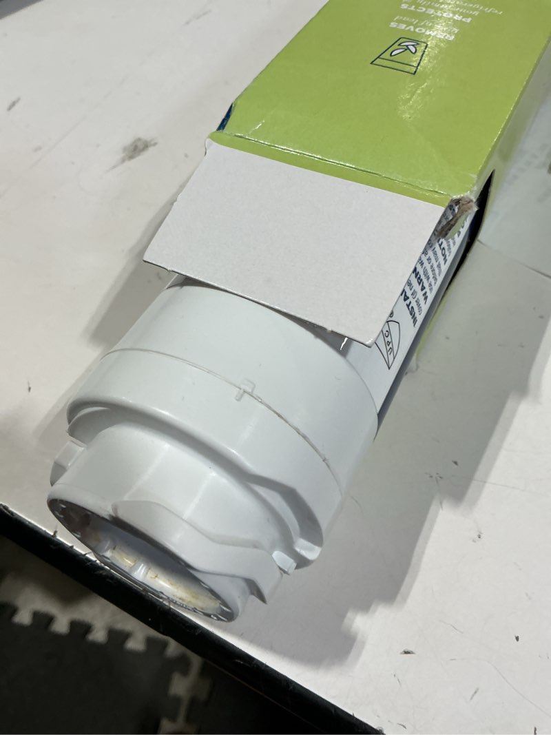 Condition photo showing Good Condition for ge 6-month twist refrigerator water filter
