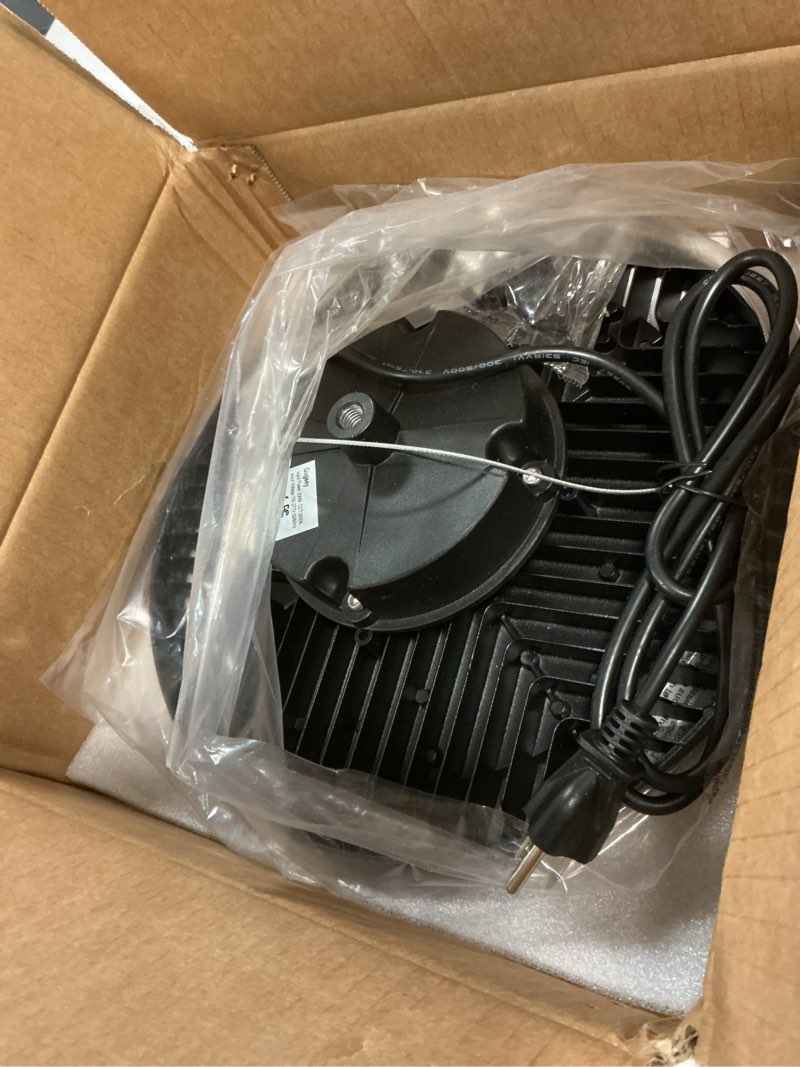 Condition photo showing Good Condition for led high bay light, 200w 28000lm 5000k high bay led shop light with plug 5' cable and hook ring, ufo high bay led lights for garage gym warehouse workshop b-1 pack