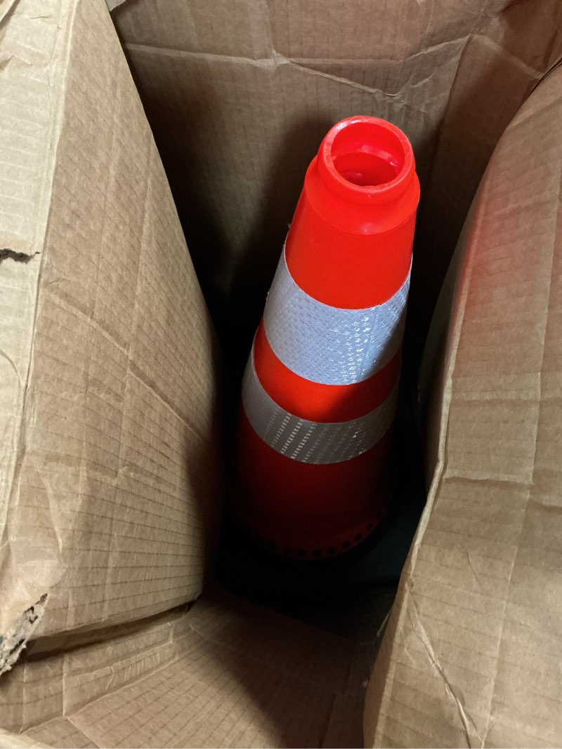 Condition photo showing Good Condition for battife 28 inch traffic safety cones orange with weighted base 6 pack 28inch orange 6