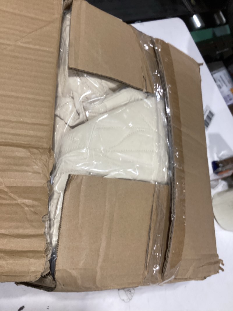 Condition photo showing Good Condition for Clara Clark Quilts Queen Size - All Season Bedspread Coverlet Set, Pinsonic Weave Lightweight Bedding Set - 7 Piece Queen Quilt Set with Pillow Shams, Ellipse - Cream Queen 02 - Ellipse - Cream