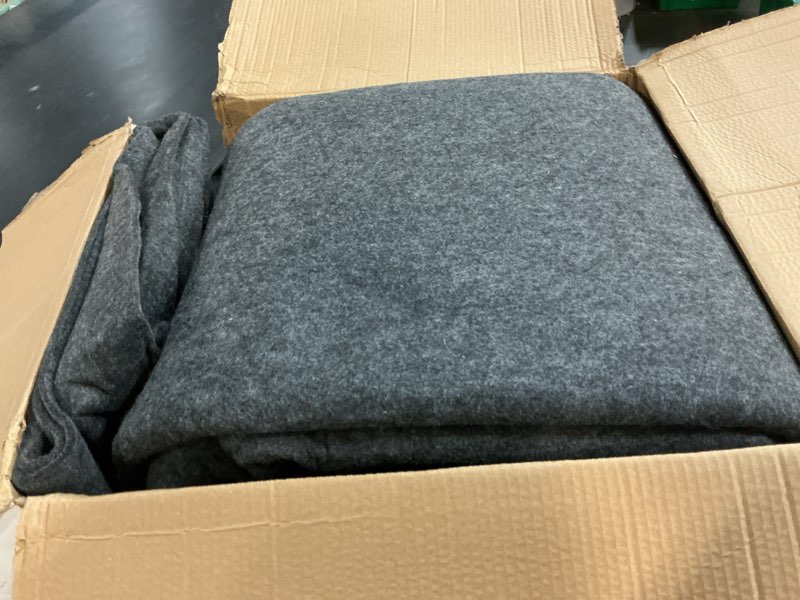 Condition photo showing Good Condition for extra large area rug liner, 9x12 foot thick felt pad for all floors, keeps rugs softly and securely in place 9' x 12' (rectangular) 1/4'' thick