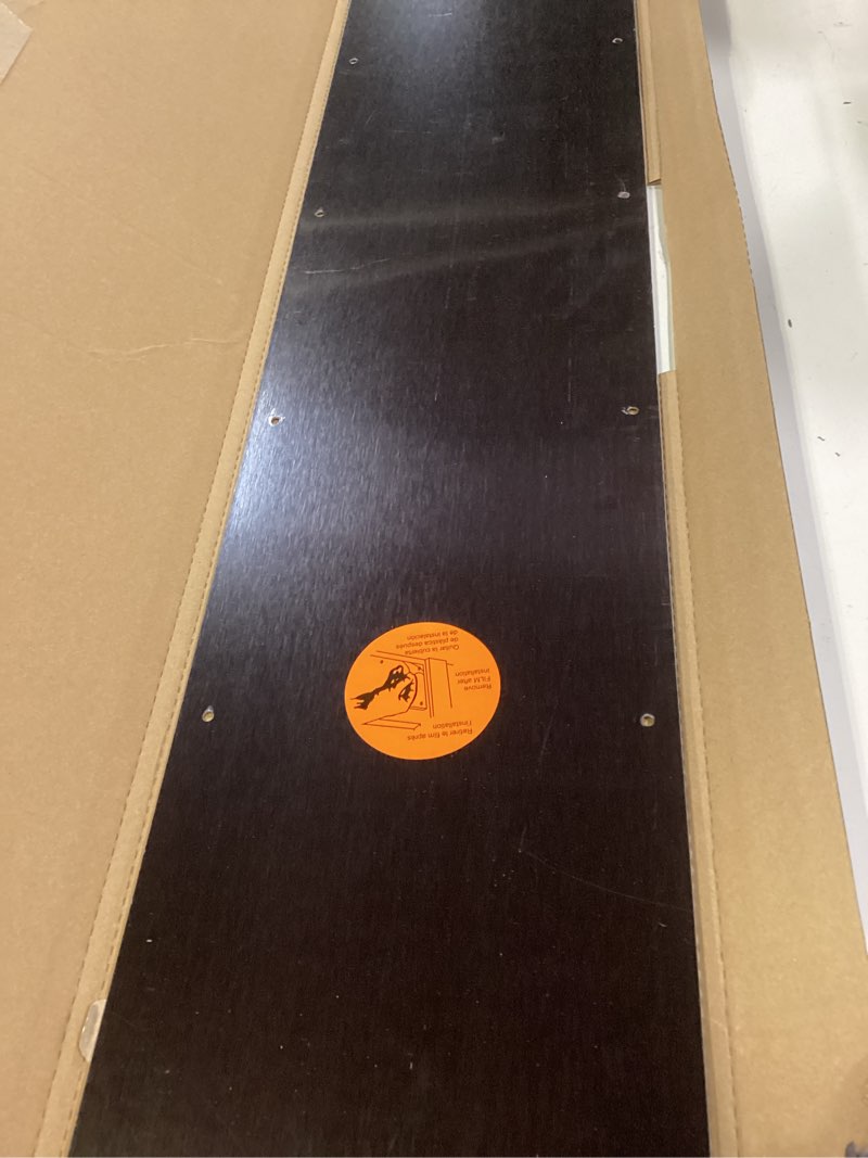 Condition photo showing Good Condition for gatehouse 7.99-in x 33.98-in oil-rubbed bronze entry door kick plate