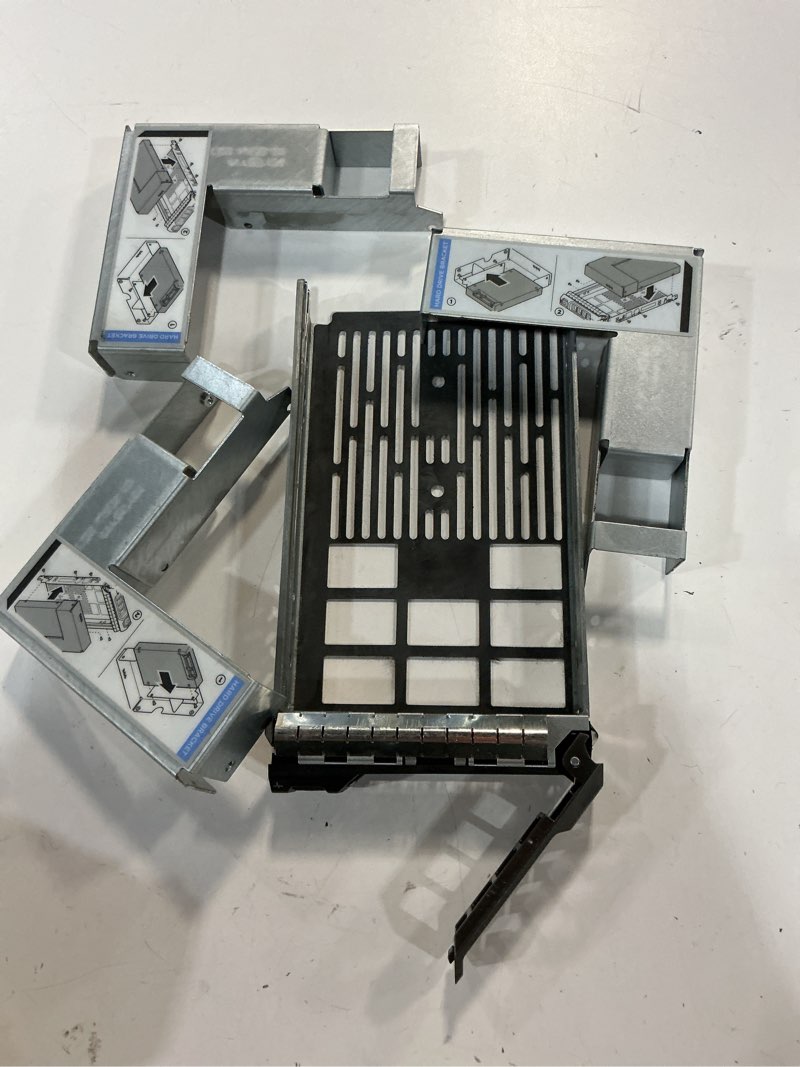 Condition photo showing Good Condition for 3.5to 2.ssd sas sata hard drive tray adapter bracket converter cage for dell hp ibm lenovo mac apple 3.5 inch caddy, compatible with dell 9w8c4 y004g wwgpk  (3-pack)