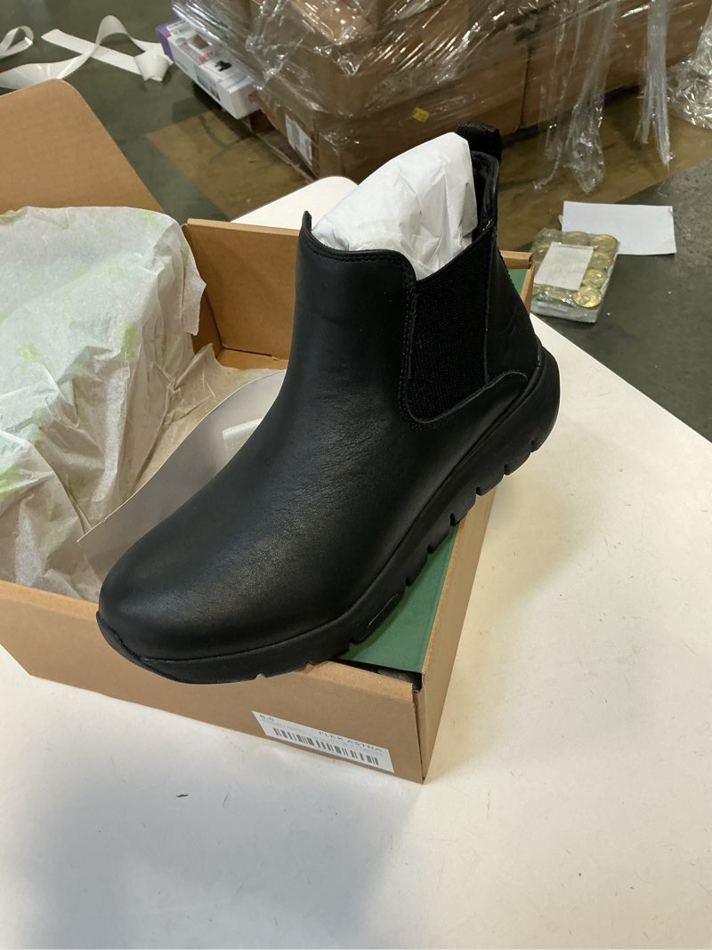 Kuru 8.5 Medium Womens  FLEX ASTRA JET BLACK