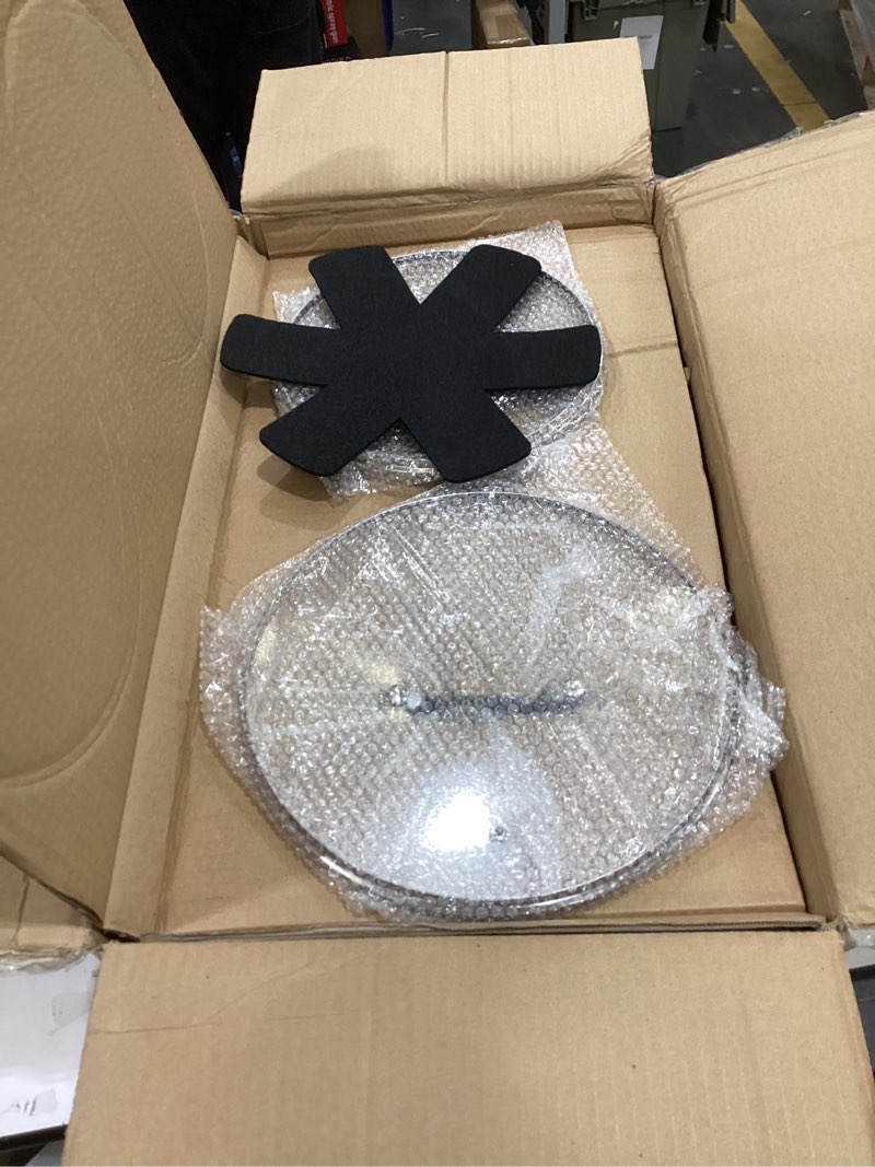Condition photo showing New/Like New for PekGema Ceramic Pots and Pans Set, 16 Pcs Cookware Set Non Toxic, Nonstick Kitchen Cookware, Oven Safe Cooking Pan Set, PFAS PTFE PFOA FREE, Cream White
