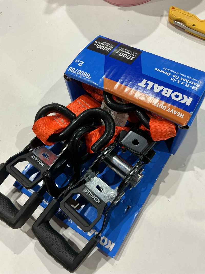 Condition photo showing Good Condition for kobalt 1-in x 12-ft ratcheting strap tie down with s-hook 3000-lb break strength (2-pack)