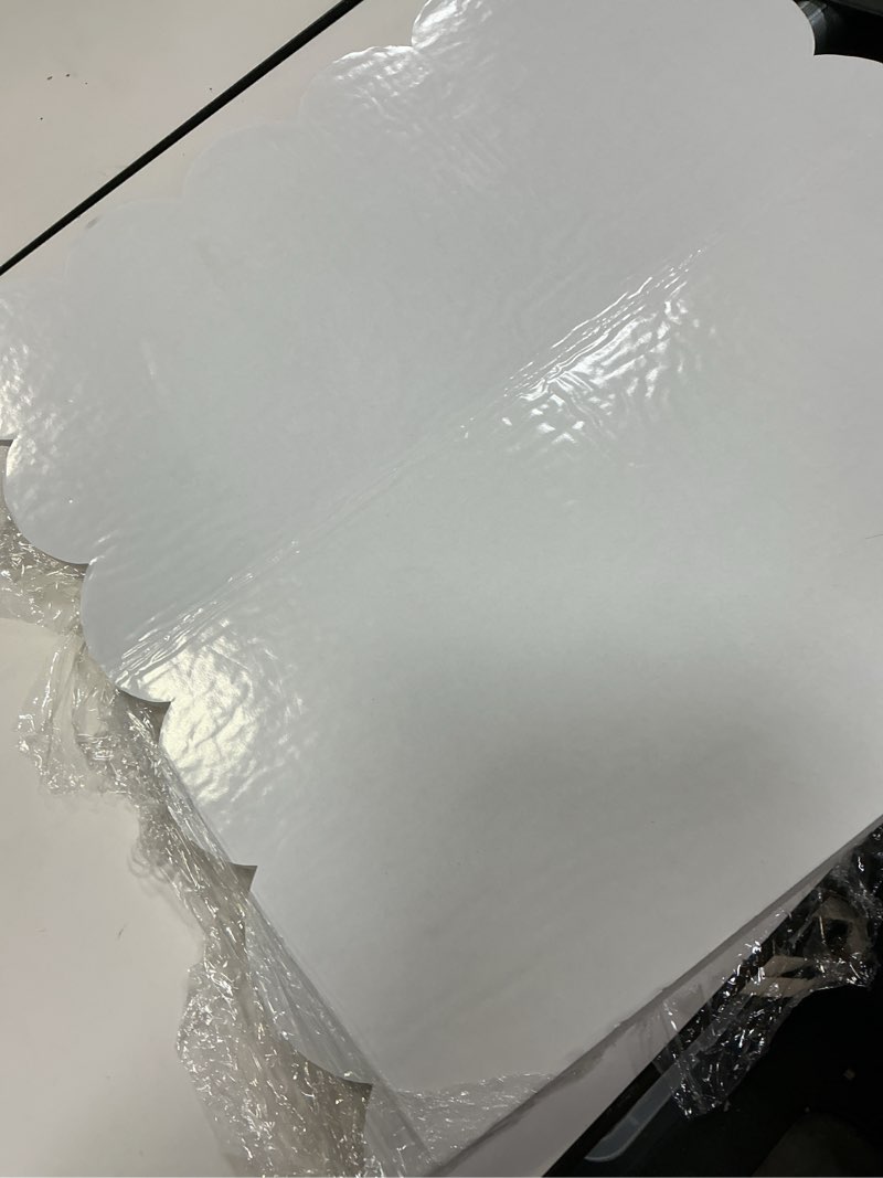 Condition photo showing Good Condition for (Similar)Cake Board 11-7/8 Inch x 11-7/8 Inch - Thick Strong Compact Heavyweight Non-Corrugated Cardboard - Scalloped-Edge Square with White Bottom and Silver-Foil Top 