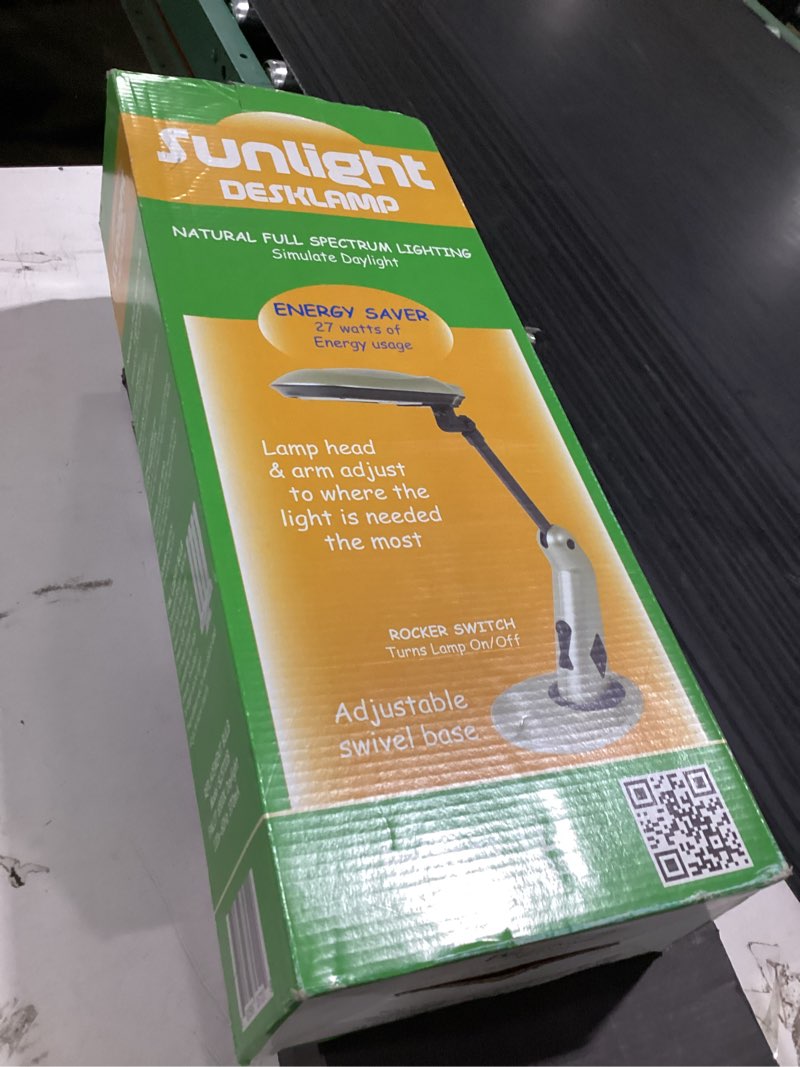 Condition photo showing Good Condition for sunlight desklamp 