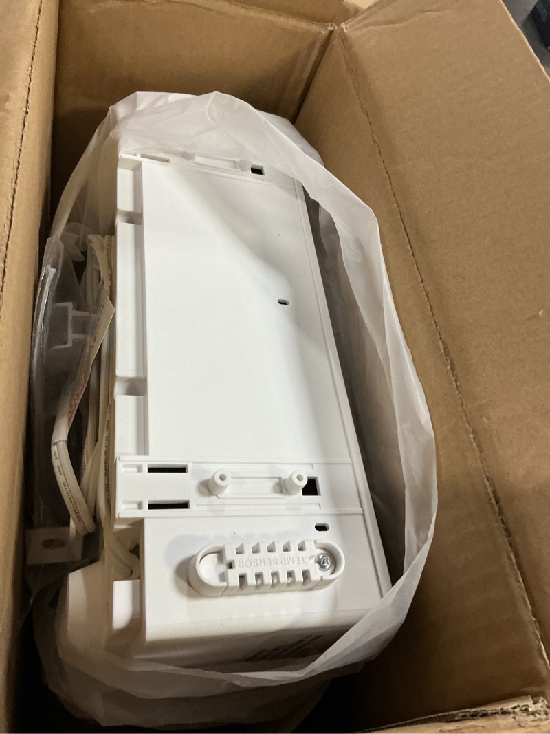 Condition photo showing Good Condition for DREO Smart Wall Heater, IP24 Electric PTC Space Heaters for Indoor Use, 30° Oscillation, Adjustable Thermostat, Remote Control, Works with Alexa, 24H Timer, Easy-mounted for Office, Bedroom, Home White Standard