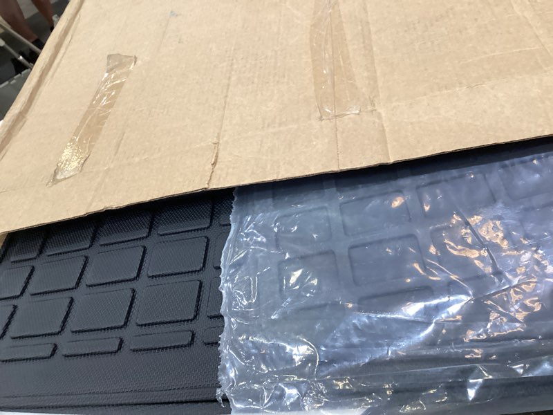 Condition photo showing Good Condition for mixsuper custom fit for cargo liner 2003-2017 ford expedition/lincoln navigator (no el or l models) behind the 2nd row seats all weather rear cargo trunk floor mat