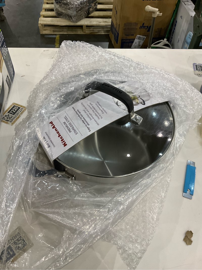 Condition photo showing Good Condition for KitchenAid 71022 Stainless Steel Stockpot with Measuring Marks and Lid, 8 Quart - Brushed Stainless Steel