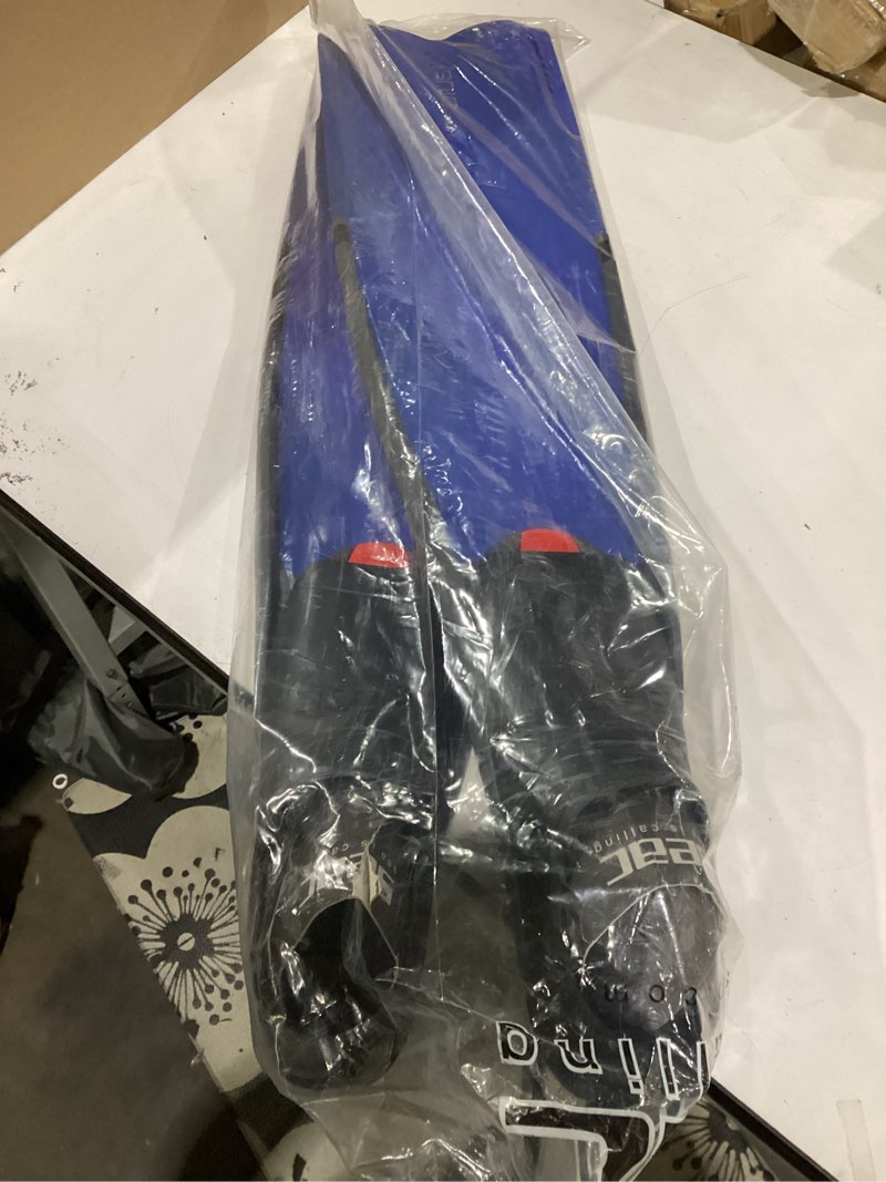 Condition photo showing Good Condition for seac motus freediving fins blue 11-12