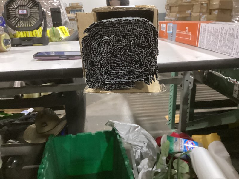Condition photo showing Good Condition for xkmt- black mouting bracket for chain link fence view blocking privacy tape weave
