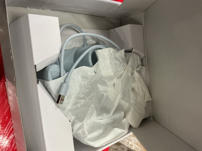 Condition photo showing As Is for shark cryoglow™ charging stand