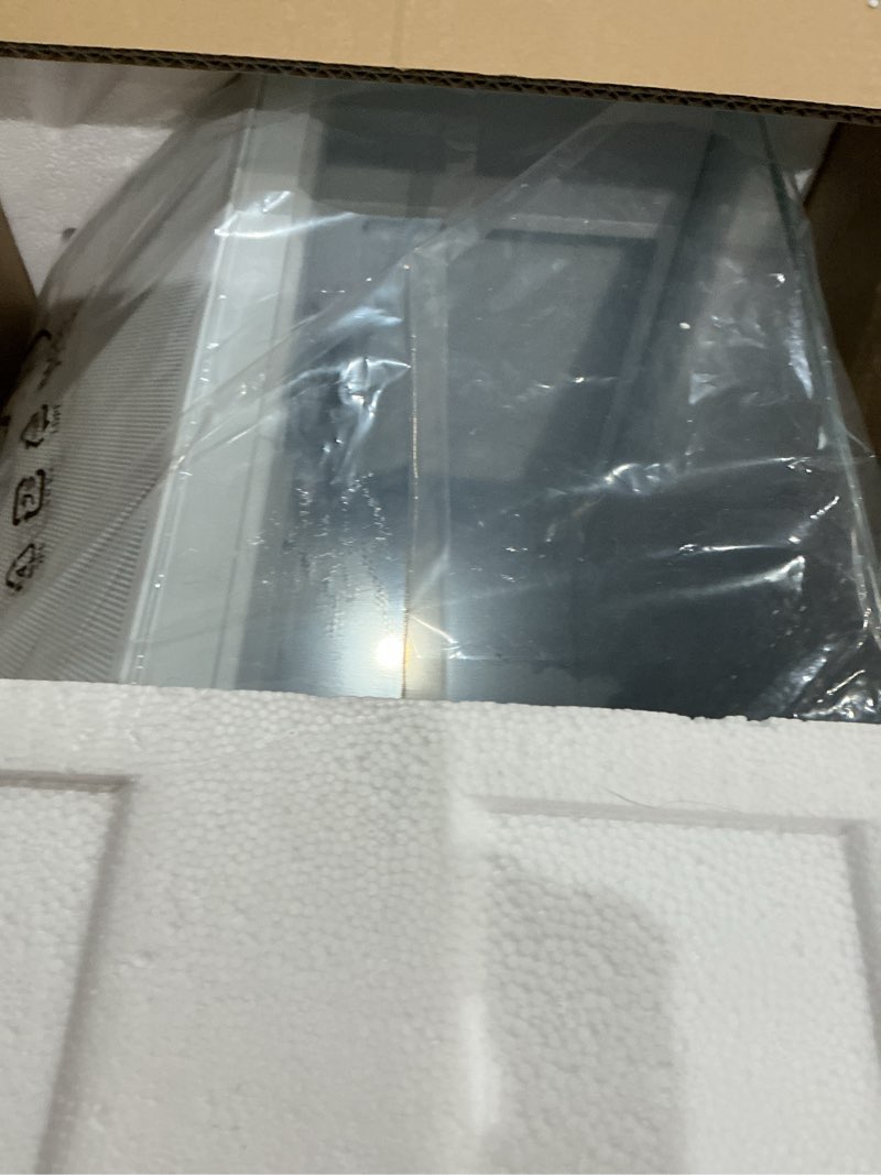 Condition photo showing Good Condition for nzxt h6 flow rgb mid-tower airflow case with 3 rgb fans, panoramic glass panels, and cable management - white h6 flow rgb rgb fans white