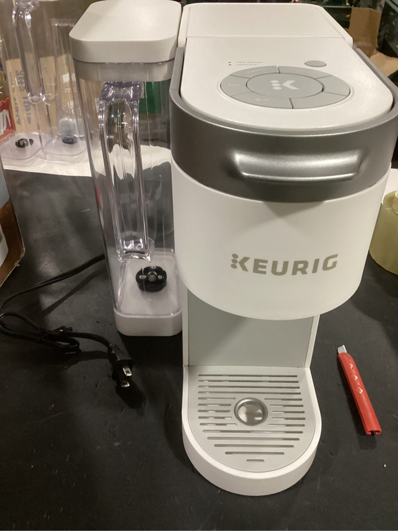 Condition photo showing Good Condition for keurig k-supreme single serve k-cup pod coffee maker, multistream technology, 4 brew sizes, 66oz dual-position removable reservoir, white white coffee maker