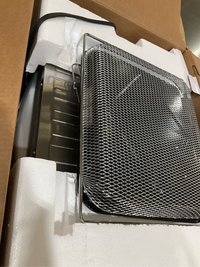 Condition photo showing Good Condition for breville bov860bss smart oven air fryer and convection oven, 0.8 cubic feet capacity, brushed stainless steel