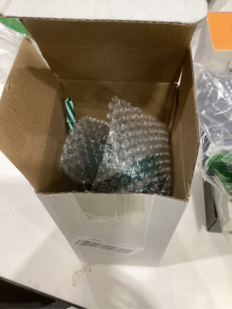 Condition photo showing New/Like New for 2026 New Green Bear Straw Cup, 20oz Cute Bear Glass Tumbler with Reusable Straw - Viral Animal Design for Smoothies, Boba & Iced Coffee