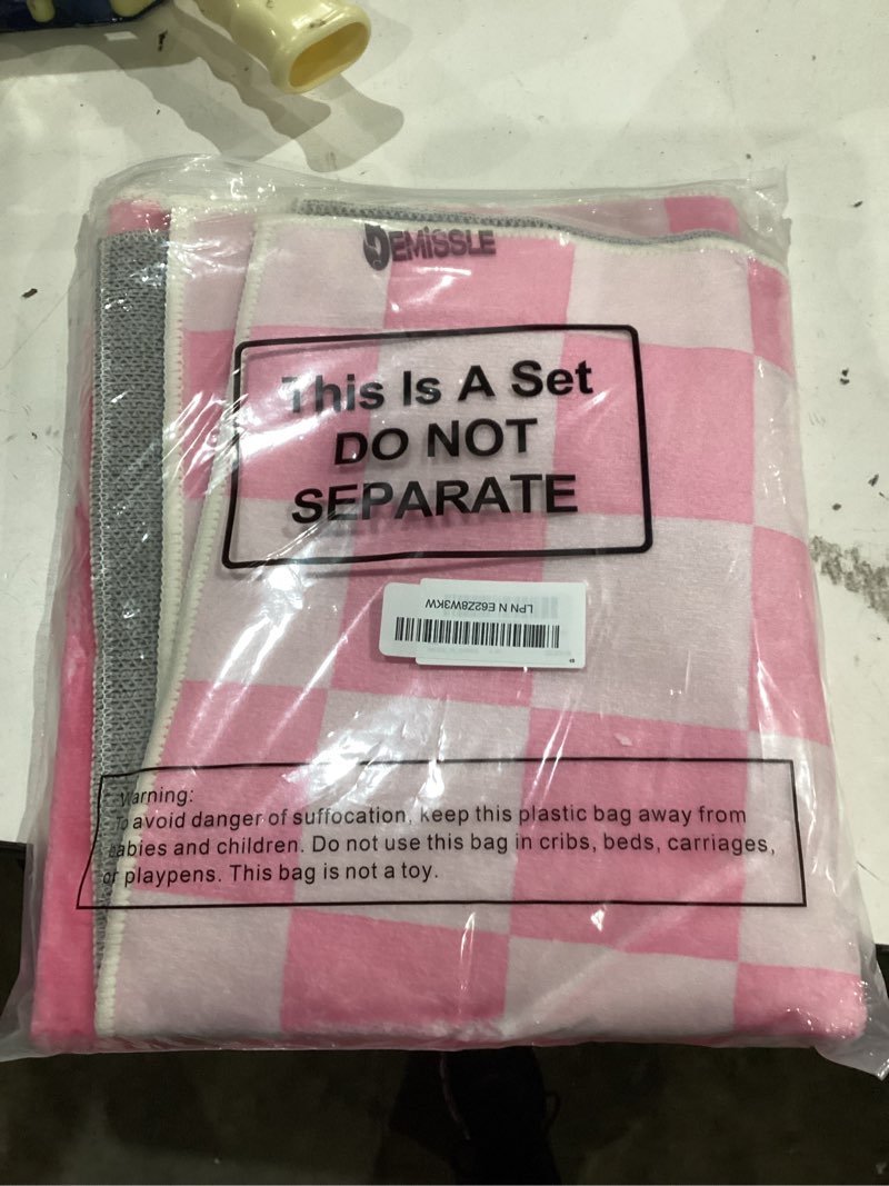 Condition photo showing Good Condition for demissle pink smile face rug preppy check buffalo plaid funny rug for bedroom contemporary checkered carpet preppy room decor reversible living room bedroom dormitory porch