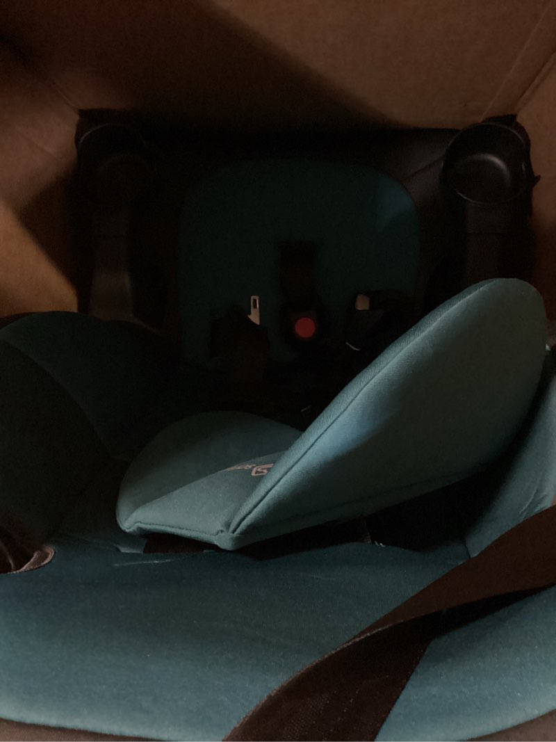 Condition photo showing Good Condition for Safety 1st Grand 2-in-1 Booster Car Seat, Converts from High Back to Belt-Positioning Booster, High Back Seat for Kids 40-65, and Belt-Positioning 40-100 Pounds, Capri Teal Capri Teal 2