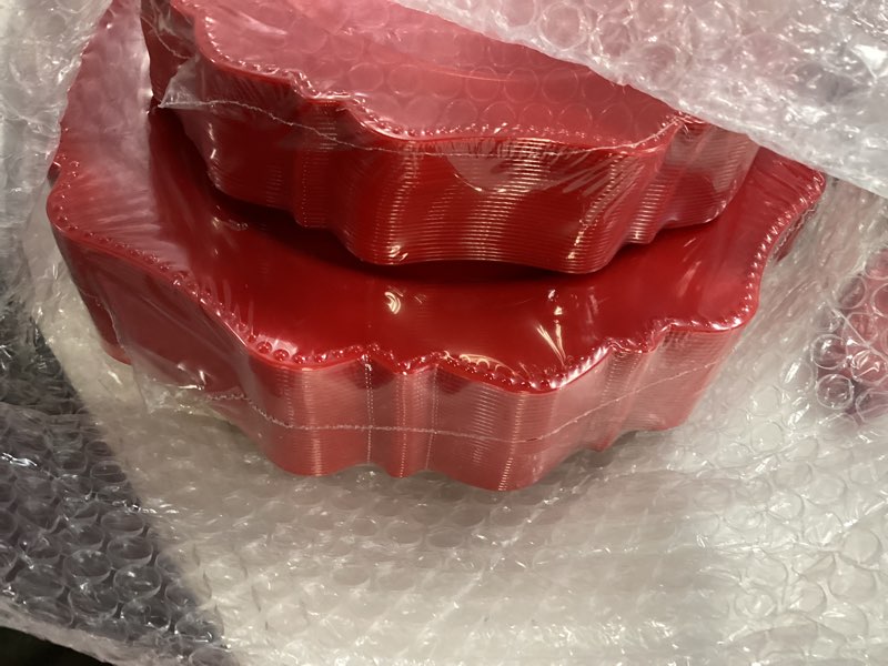 Condition photo showing New/Like New for colosus disposable plastic plates 60pcs, christmas red plastic party plates, heavy duty 30 dinner plate 10.5” and 30 salad/dessert plate 8.25” for christmas party dinner