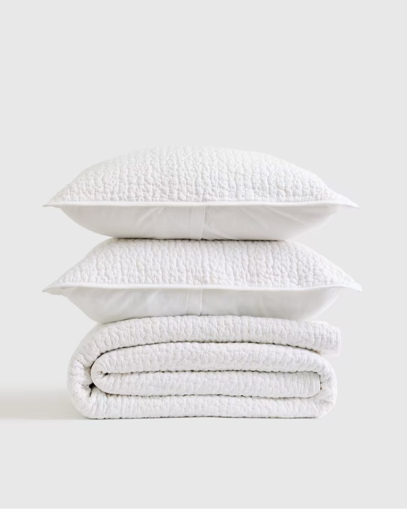 quince organic cotton hand stitched quilt set color white size queen