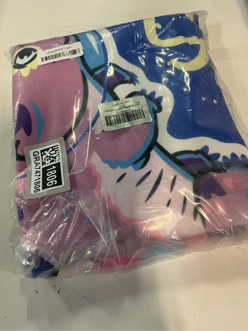 Condition photo showing New/Like New for back seat cover for car trucks van suv,waterproof rear bench towel seat covers for dogs and kids,automotive backseat protector (cartoon dinosaur) rear bench seat towel cartoon dinosaur
