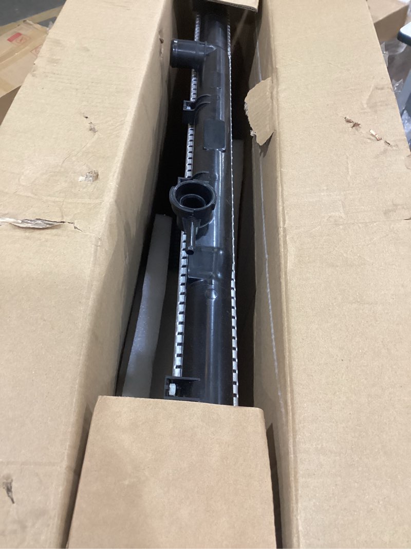 Condition photo showing Good Condition for philtop radiator compatible with cr-v 2002-2006, element 2003-2006, automotive engine radiator replace# cu2443?2443?2744?2444?19010ppaa52?19010ppla51?19010ppaa51 2002-2006 cr-v, 2003-2006 element