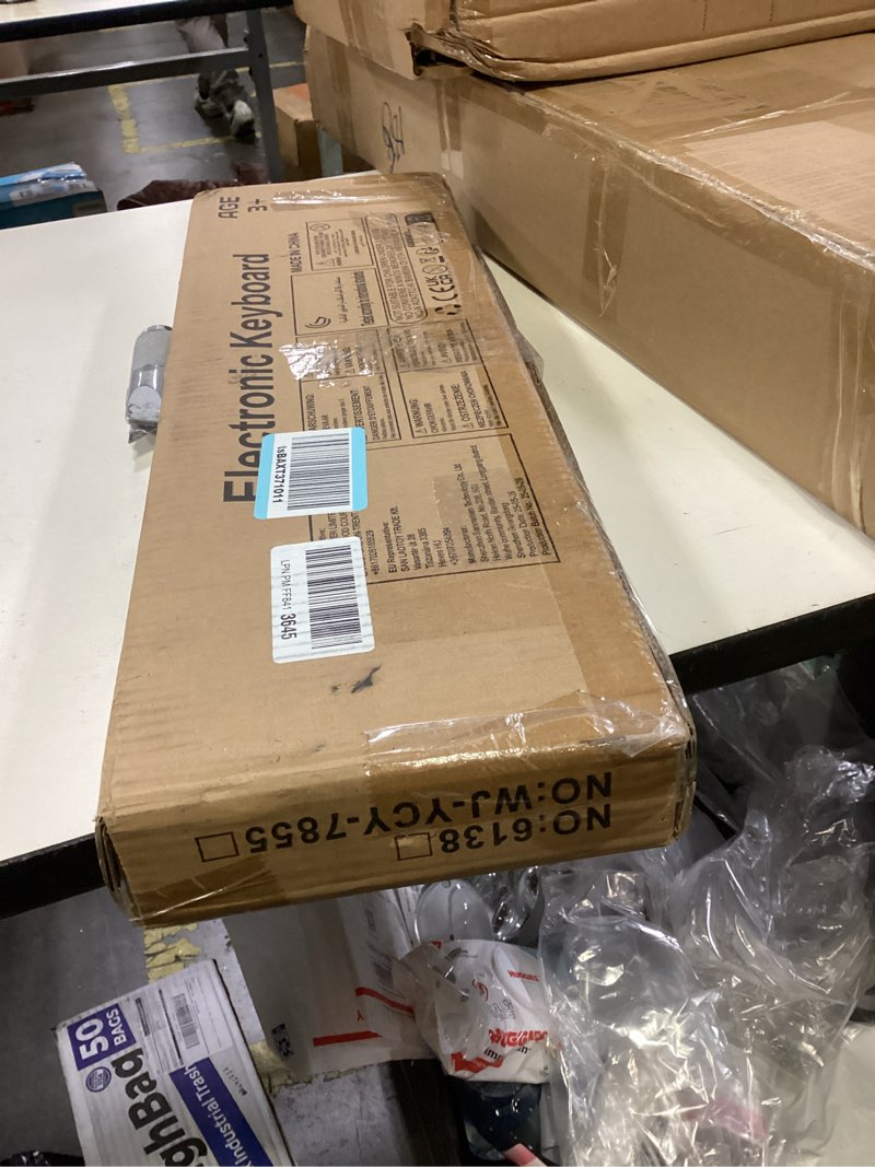 Condition photo showing Good Condition for M SANMERSEN Kids Music Keyboard, 61-Key Portable Electronic Piano Toy with Microphone, Teaching Tool for Beginners, Ages 3-12, Black 24.4*6.3*1.8 inch