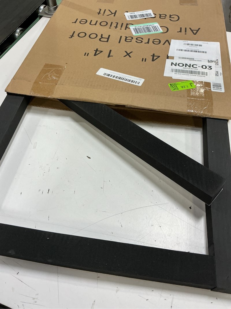 Condition photo showing Good Condition for recpro 14" x 14" universal rv roof air conditioner gasket