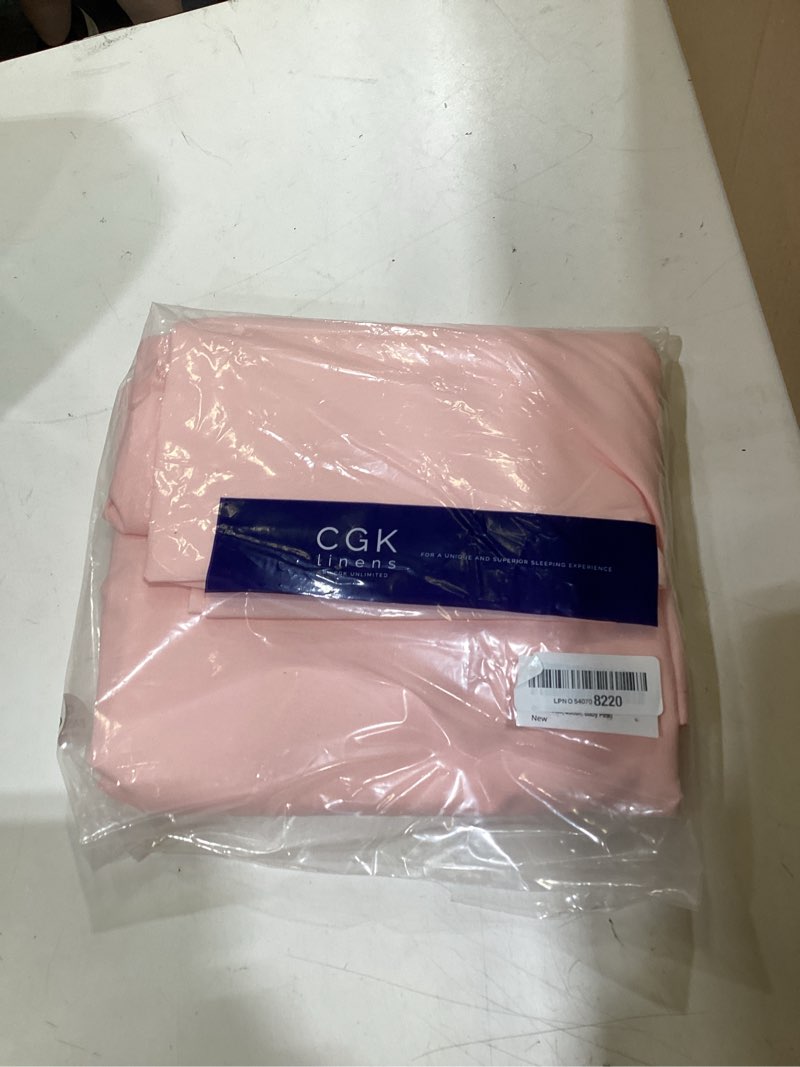 Condition photo showing Good Condition for queen size 4 piece sheet set - comfy breathable & cooling sheets - hotel luxury bed sheets for women and men - deep pockets, easy-fit, soft and wrinkle free sheets - baby pink oeko-tex bed sheet set 31 - baby pink queen