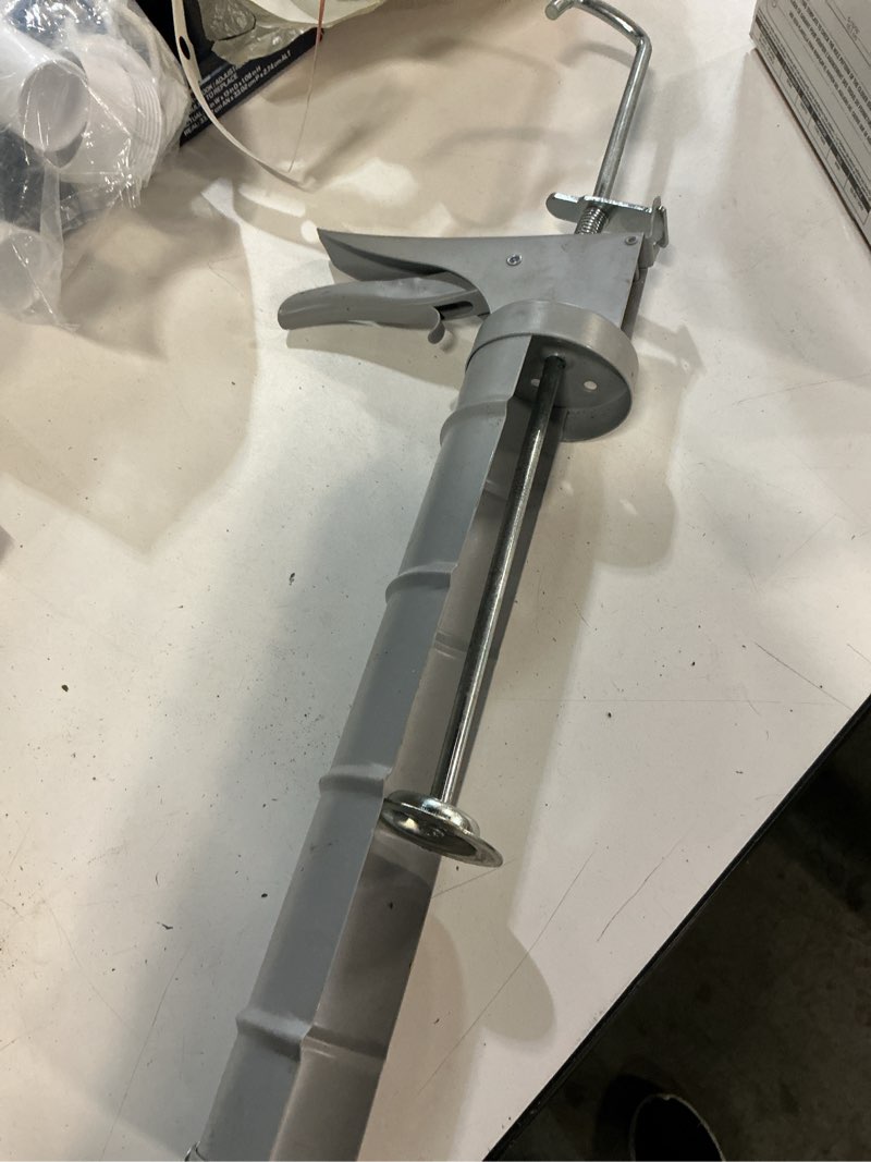 Condition photo showing New/Like New for project source 29 ounce(s) rod caulk gun