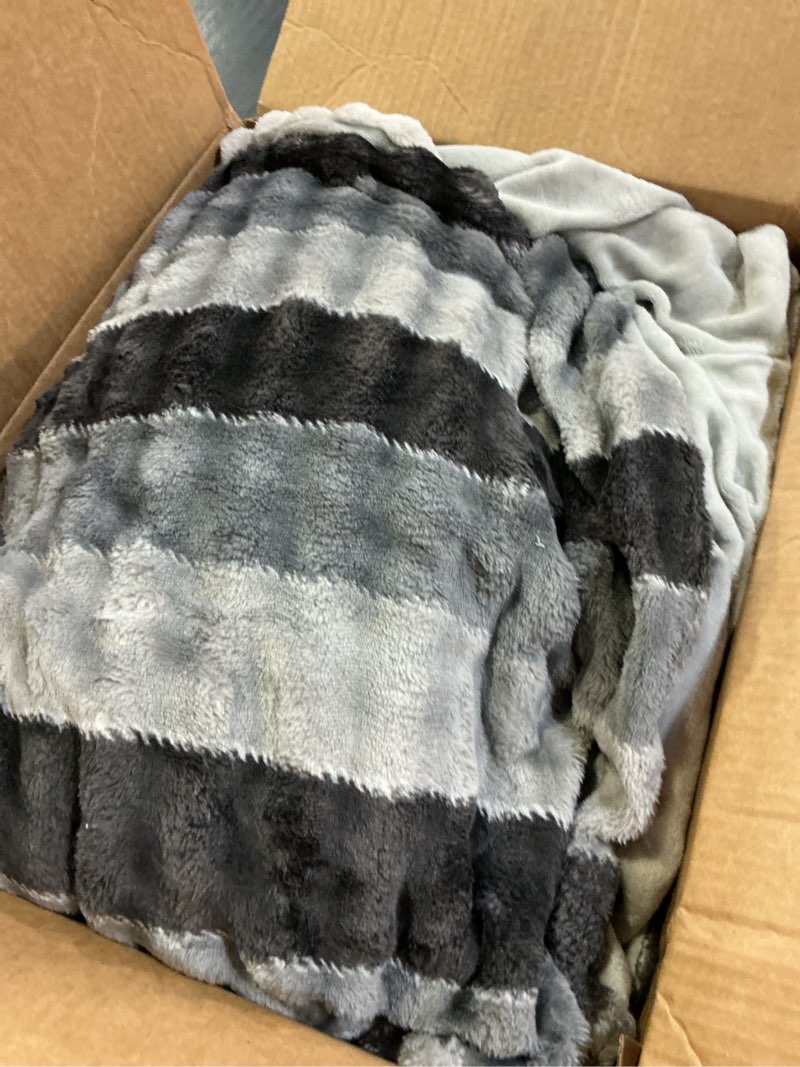 Condition photo showing As Is for duvet cover queen size,double sided duvet queen cover,super soft fuzzy rabbit hair & smooth milk winter duvet cover & 1 pillow sham 90\"x90\",ultra warm cozy bedding,perfect for master bedroom dark blue-gray plaid queen