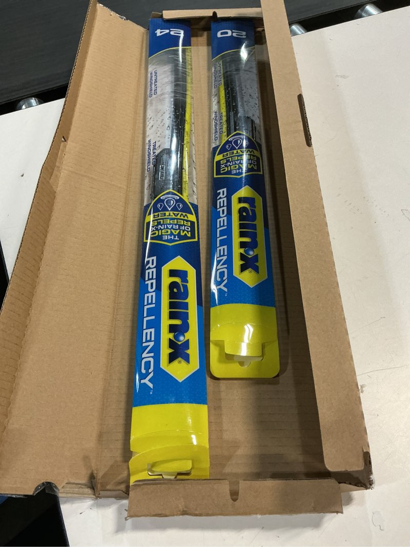 Condition photo showing New/Like New for Rain-X 810347 Repellency Water Repellent Wiper Blades, 24" & 20" Windshield Wipers,New & Improved Version of Latitude [Amazon Exclusive] 24" and 20" Repellency