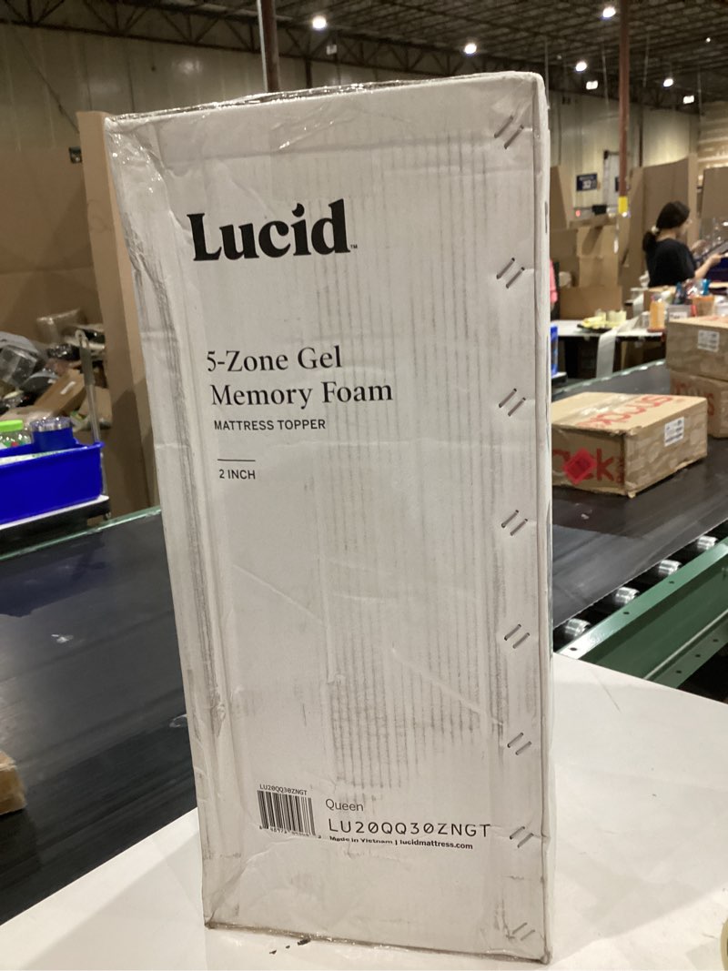 Condition photo showing New/Like New for LUCID 2 Inch Zoned Gel Memory Foam Mattress Topper, Queen 2 Inch Queen Gel