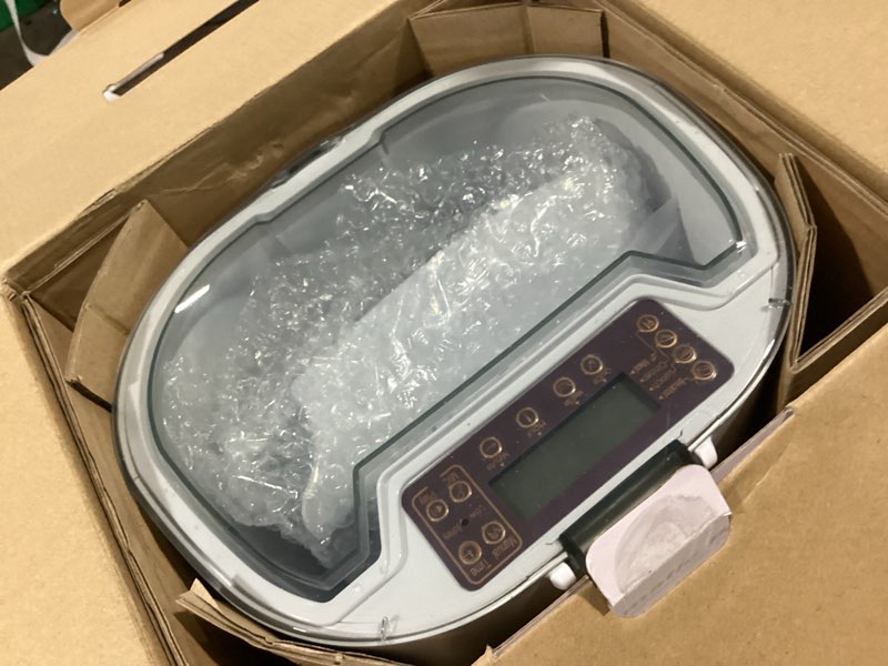 Condition photo showing Good Condition for 7l smart automatic pet feeder - electronic digital dry food storage meal dispenser w/built-in microphone, voice recorder, optional battery, timer programmable to feed cat and dog - serenelife slapf30 off white large